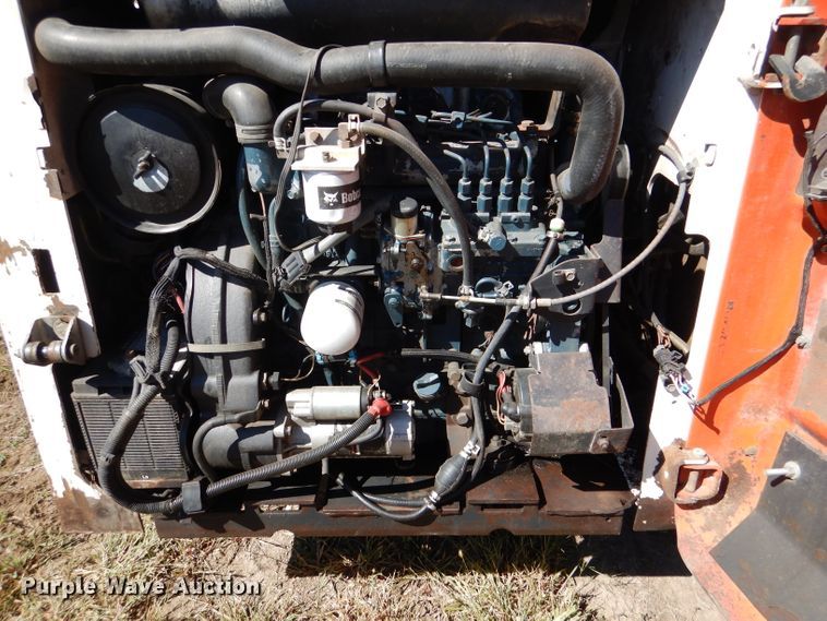 image for item DL3148 2006 Bobcat S300  skid steer loader