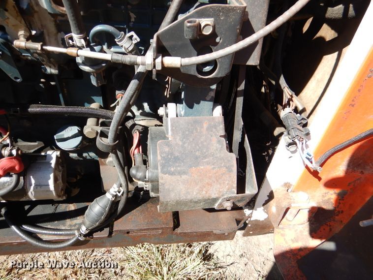 image for item DL3148 2006 Bobcat S300  skid steer loader