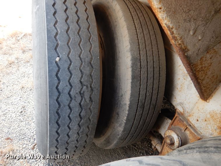 image for item DL3154 1986 Kentucky  dry van trailer