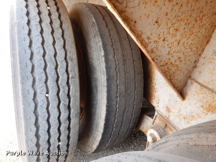 image for item DL3154 1986 Kentucky  dry van trailer