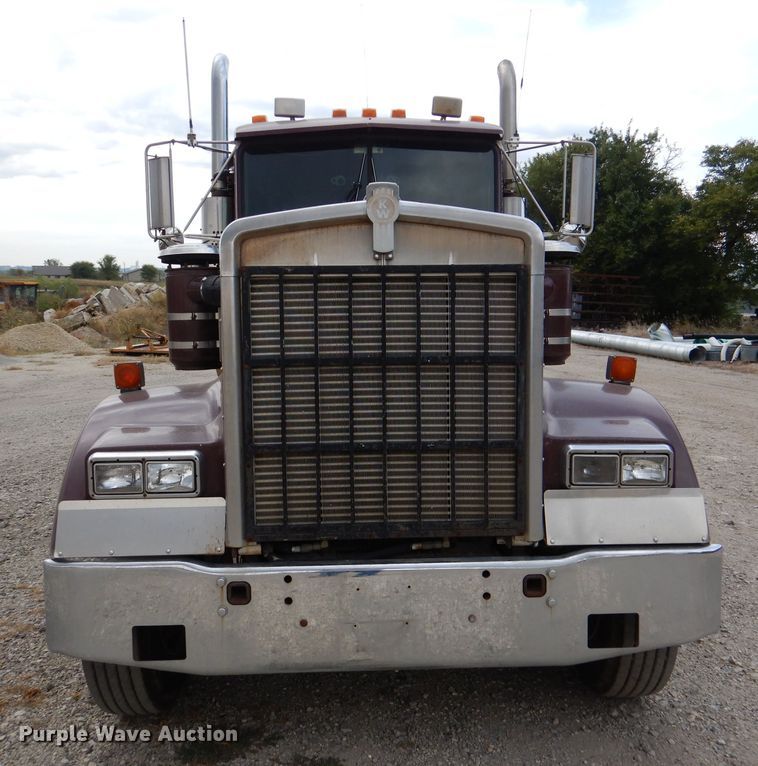 image for item DL3176 1993 Kenworth W900  dump truck