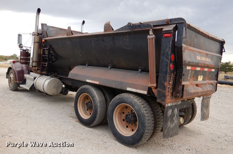 image for item DL3176 1993 Kenworth W900  dump truck