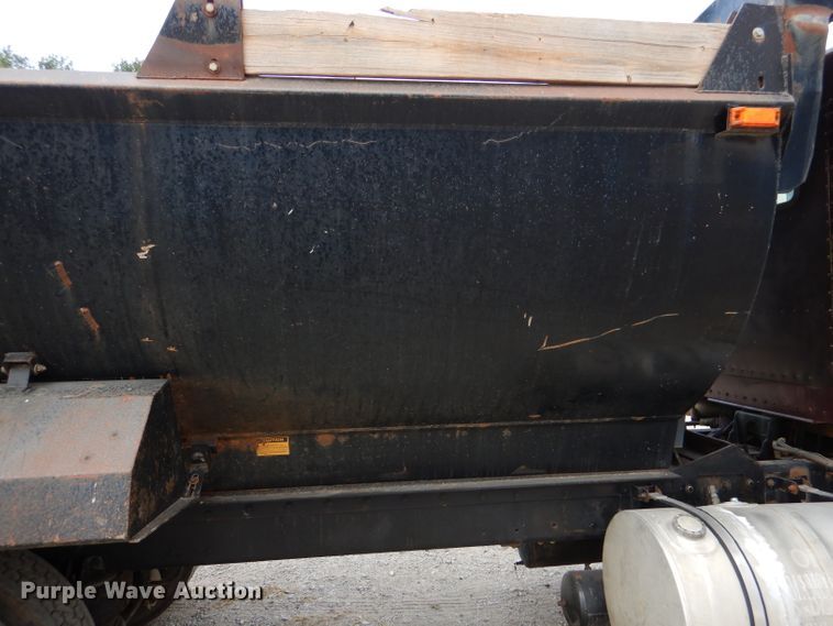 image for item DL3176 1993 Kenworth W900  dump truck