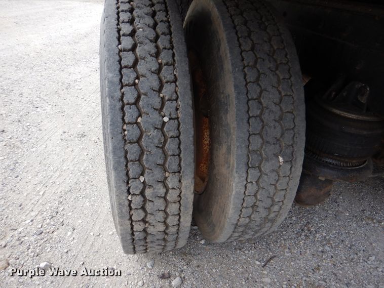 image for item DL3176 1993 Kenworth W900  dump truck