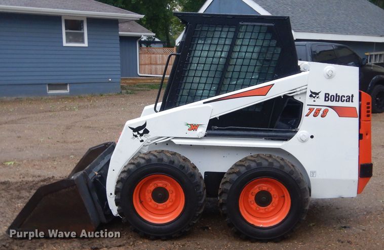 image for item DL6333 1992 Bobcat 753  skid steer loader