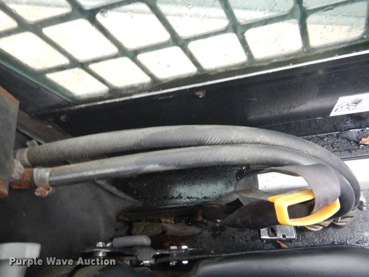 image for item DL6333 1992 Bobcat 753  skid steer loader