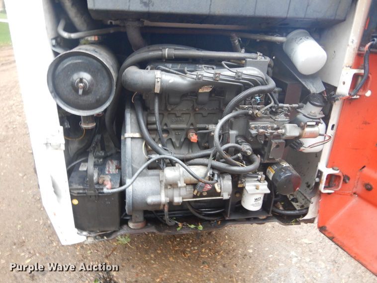 image for item DL6333 1992 Bobcat 753  skid steer loader