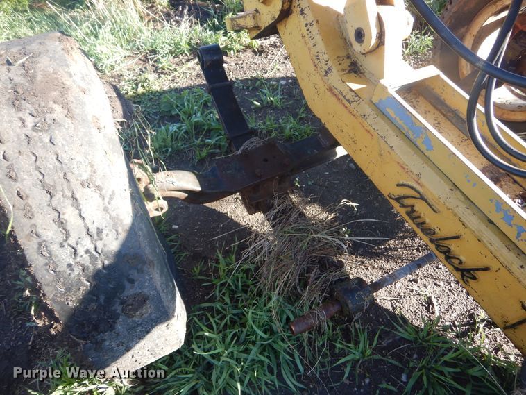 image for item DL6334 (2) Truelock T7 cable plows