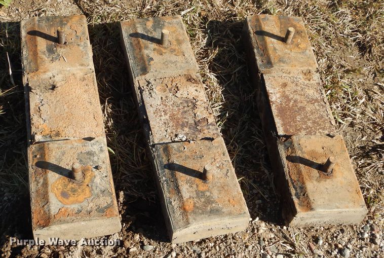 image for item DL6336 24" W rubber track pads