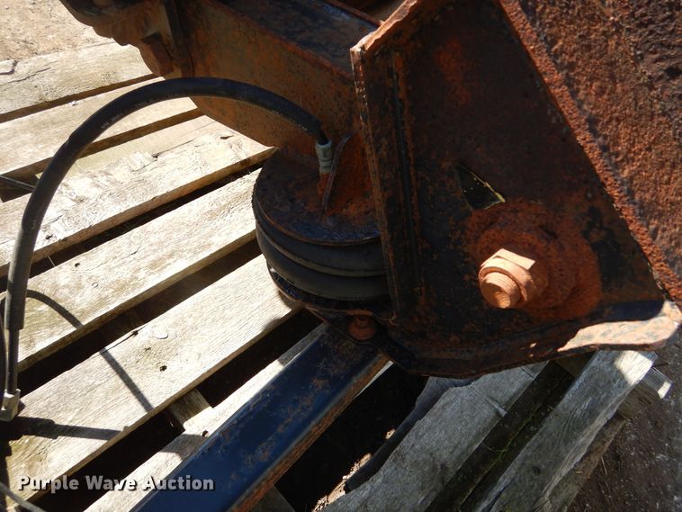 image for item DL6338 Tag axle