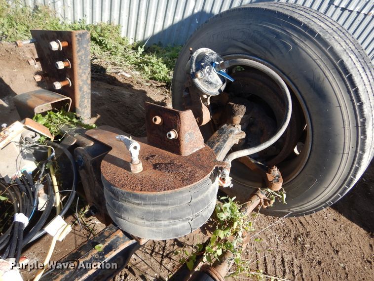 image for item DL6339 Hendrickson  steerable tag axle