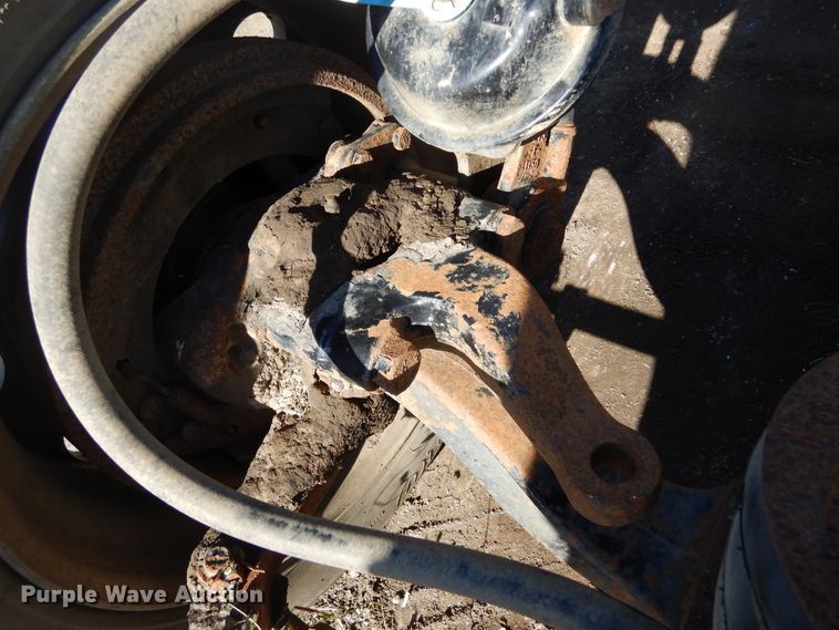 image for item DL6339 Hendrickson  steerable tag axle