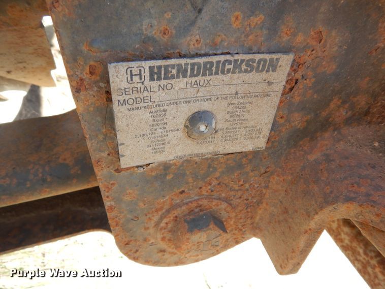 image for item DL6339 Hendrickson  steerable tag axle