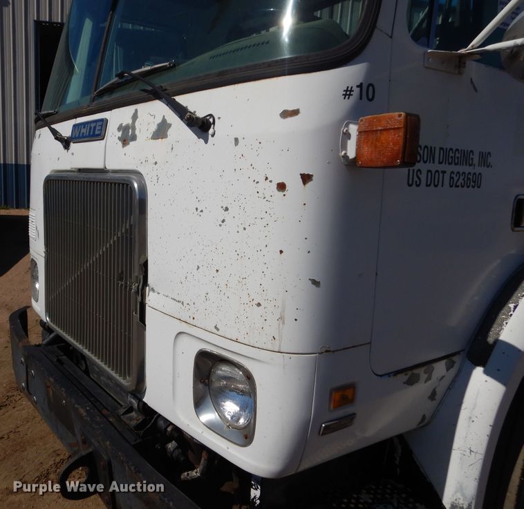 image for item DL6345 1987 Volvo White WX64T  crane truck