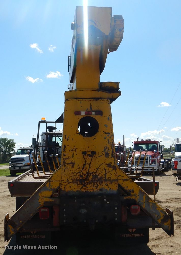 image for item DL6345 1987 Volvo White WX64T  crane truck