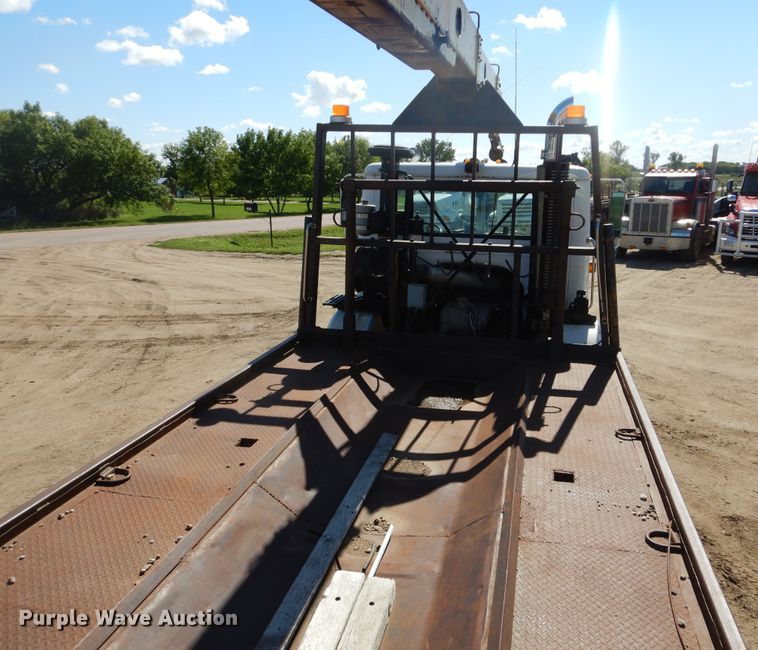 image for item DL6345 1987 Volvo White WX64T  crane truck