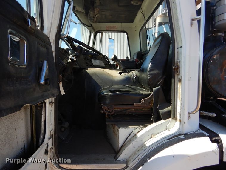 image for item DL6345 1987 Volvo White WX64T  crane truck
