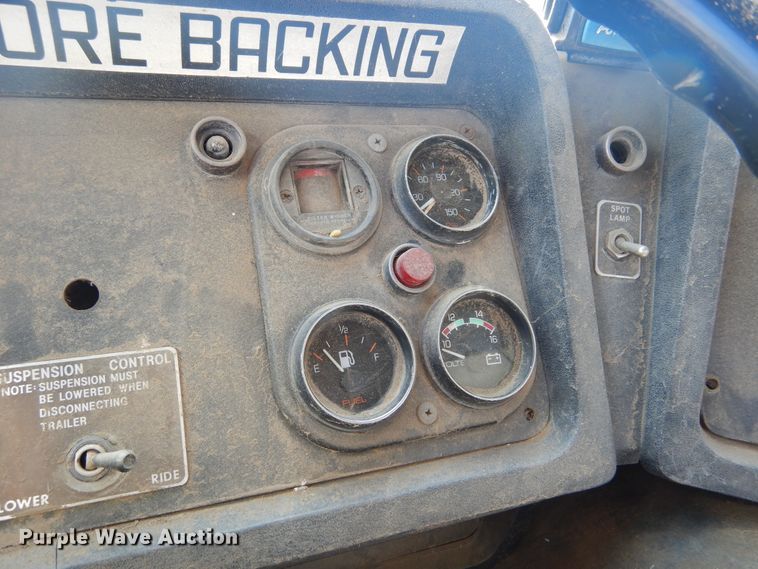 image for item DL6345 1987 Volvo White WX64T  crane truck