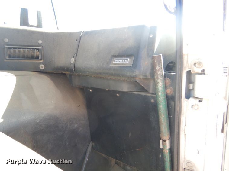 image for item DL6345 1987 Volvo White WX64T  crane truck