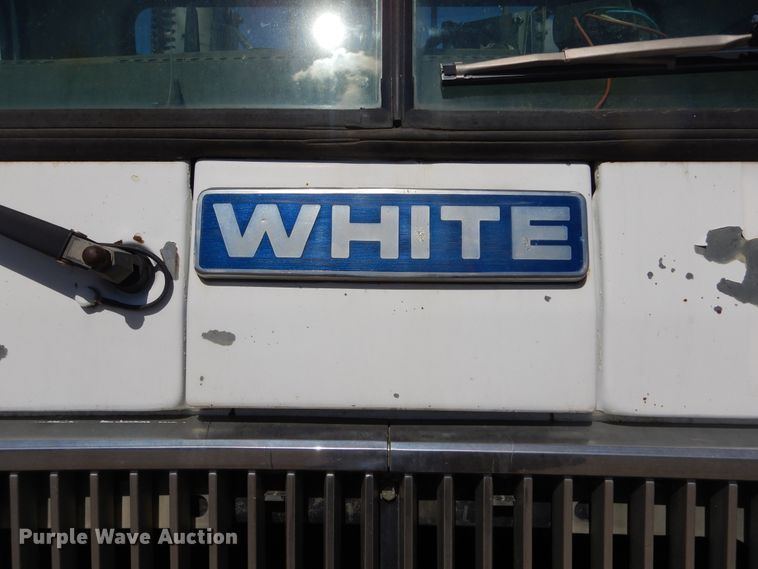 image for item DL6345 1987 Volvo White WX64T  crane truck