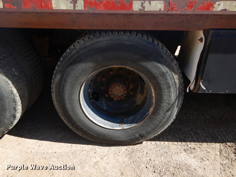 image for item DL6345 1987 Volvo White WX64T  crane truck