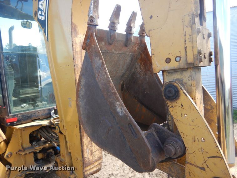 image for item DL6350 2002 Caterpillar 420D  backhoe