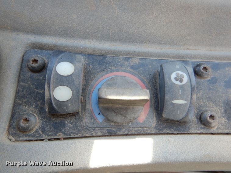 image for item DL6350 2002 Caterpillar 420D  backhoe