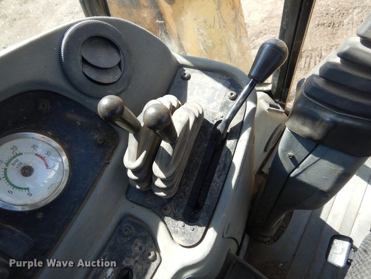 image for item DL6350 2002 Caterpillar 420D  backhoe