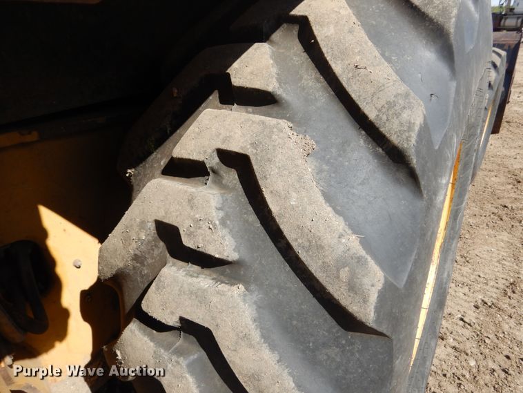 image for item DL6350 2002 Caterpillar 420D  backhoe