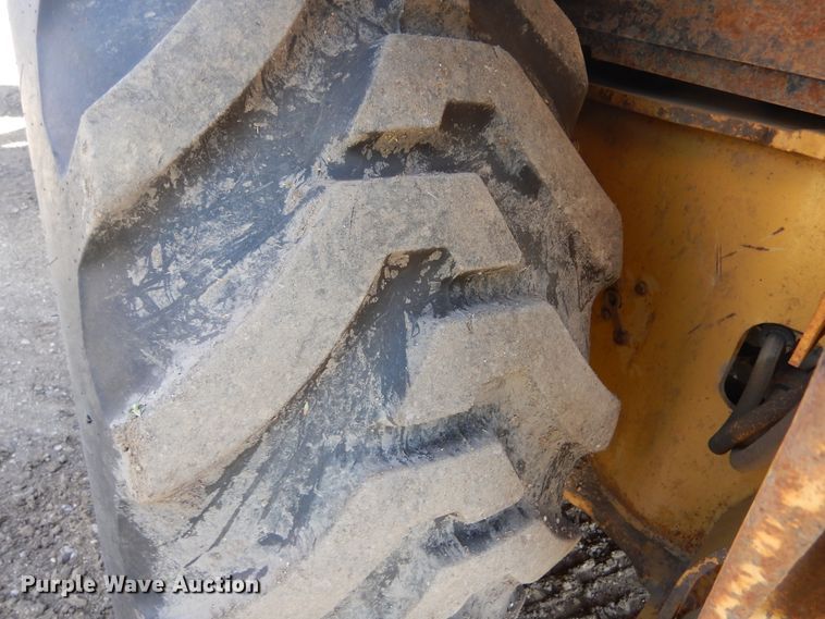 image for item DL6350 2002 Caterpillar 420D  backhoe