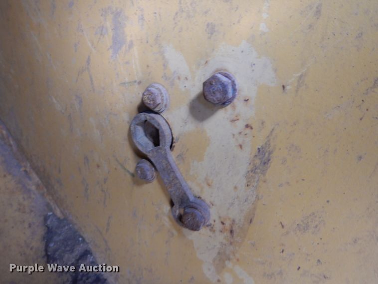 image for item DL6350 2002 Caterpillar 420D  backhoe