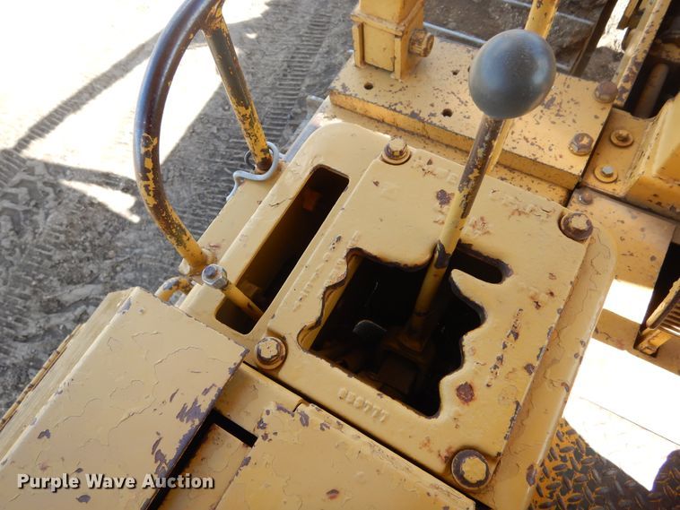 image for item DL6351 1972 Fiat-Allis 21B  dozer