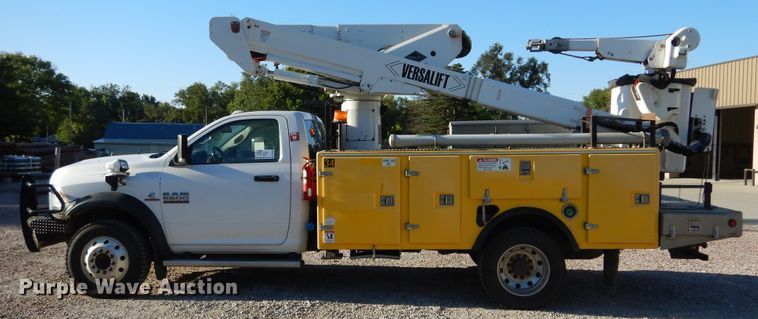 image for item DL6360 2015 Dodge Ram 5500HD  bucket truck