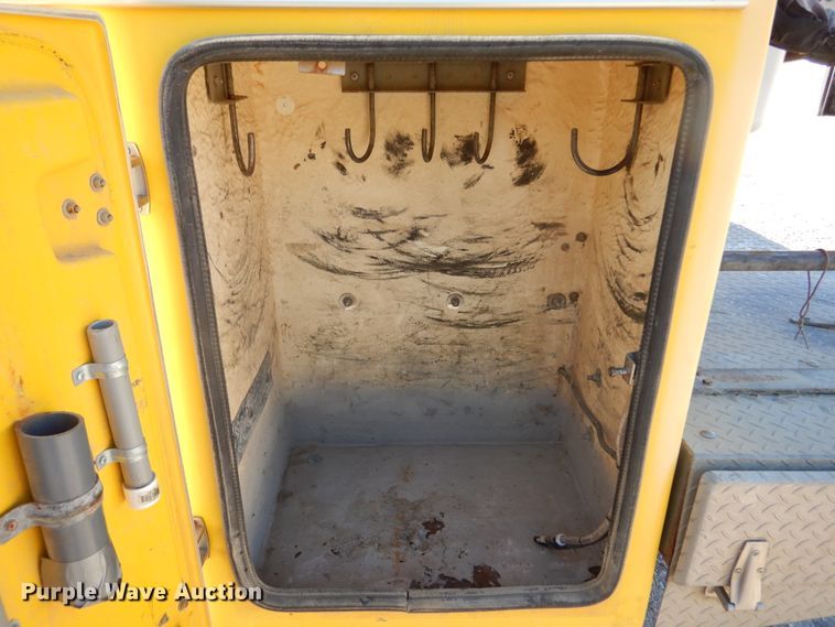 image for item DL6360 2015 Dodge Ram 5500HD  bucket truck