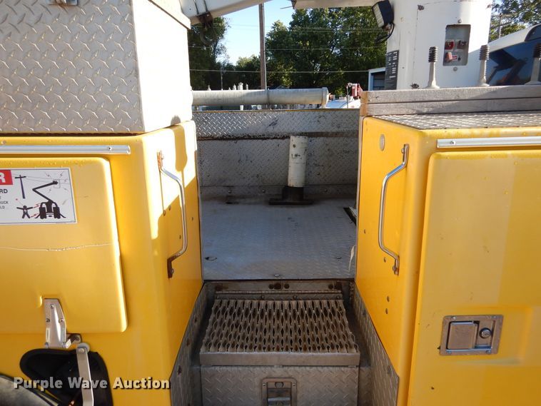 image for item DL6360 2015 Dodge Ram 5500HD  bucket truck