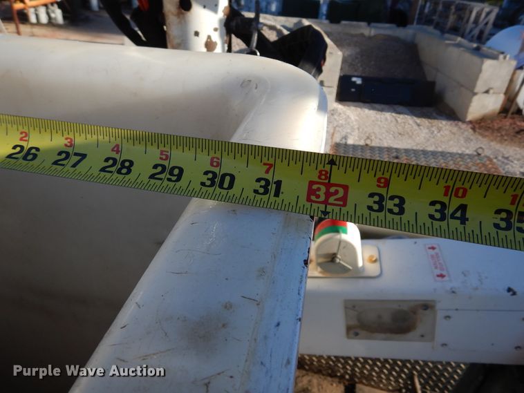 image for item DL6360 2015 Dodge Ram 5500HD  bucket truck