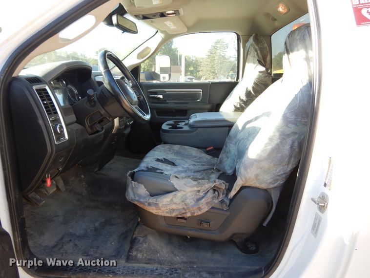 image for item DL6360 2015 Dodge Ram 5500HD  bucket truck