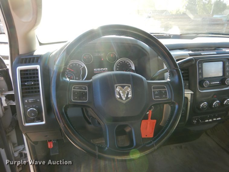 image for item DL6360 2015 Dodge Ram 5500HD  bucket truck