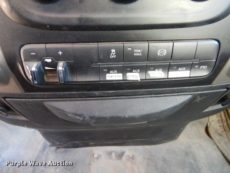 image for item DL6360 2015 Dodge Ram 5500HD  bucket truck