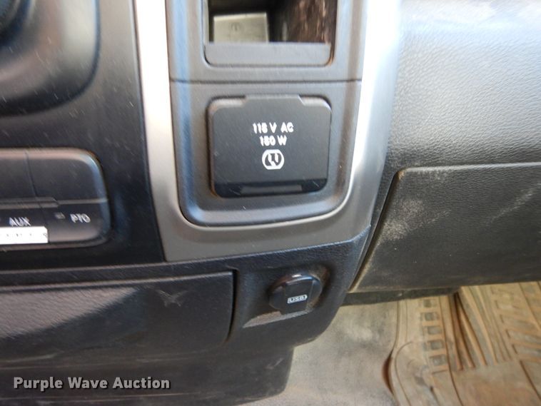 image for item DL6360 2015 Dodge Ram 5500HD  bucket truck