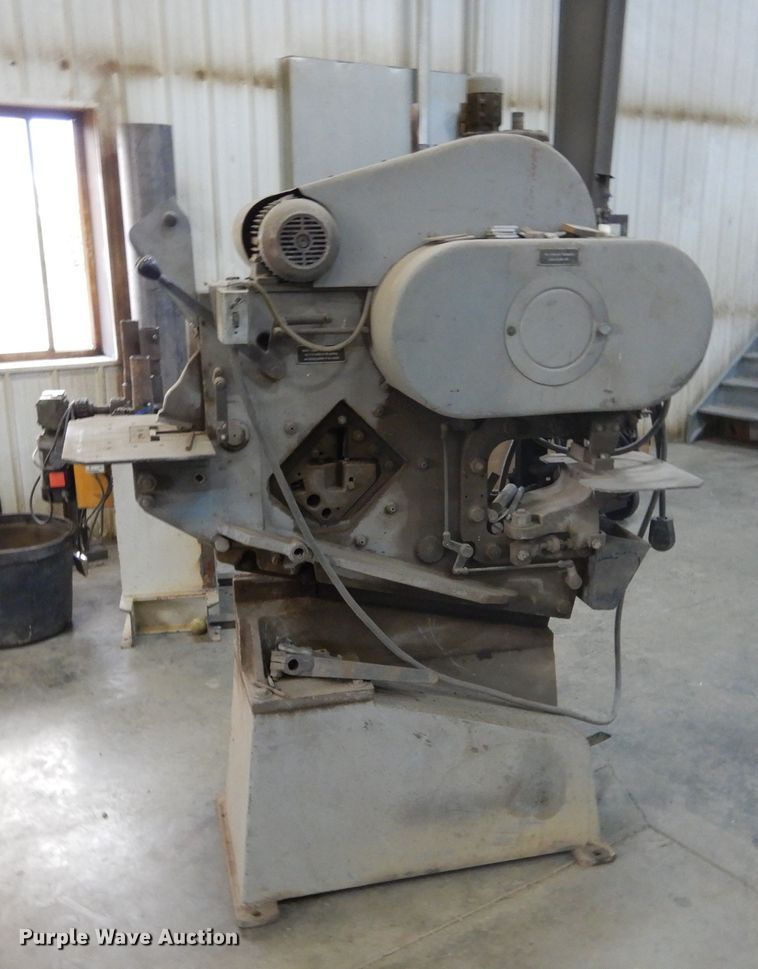 image for item DL6368 Gairu MR-10  iron worker