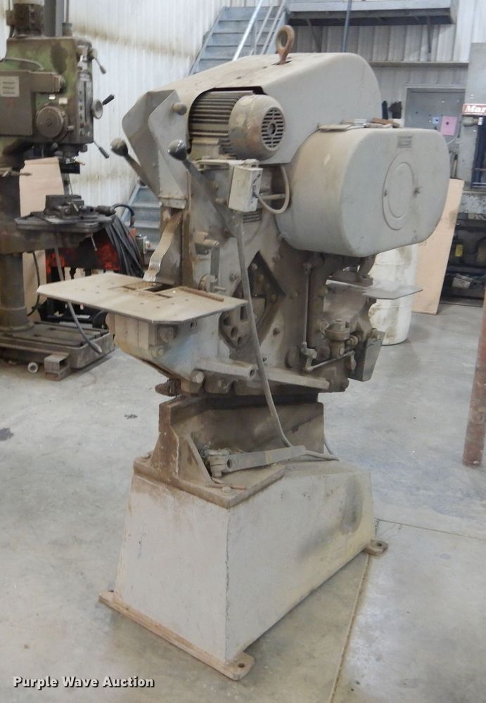 image for item DL6368 Gairu MR-10  iron worker