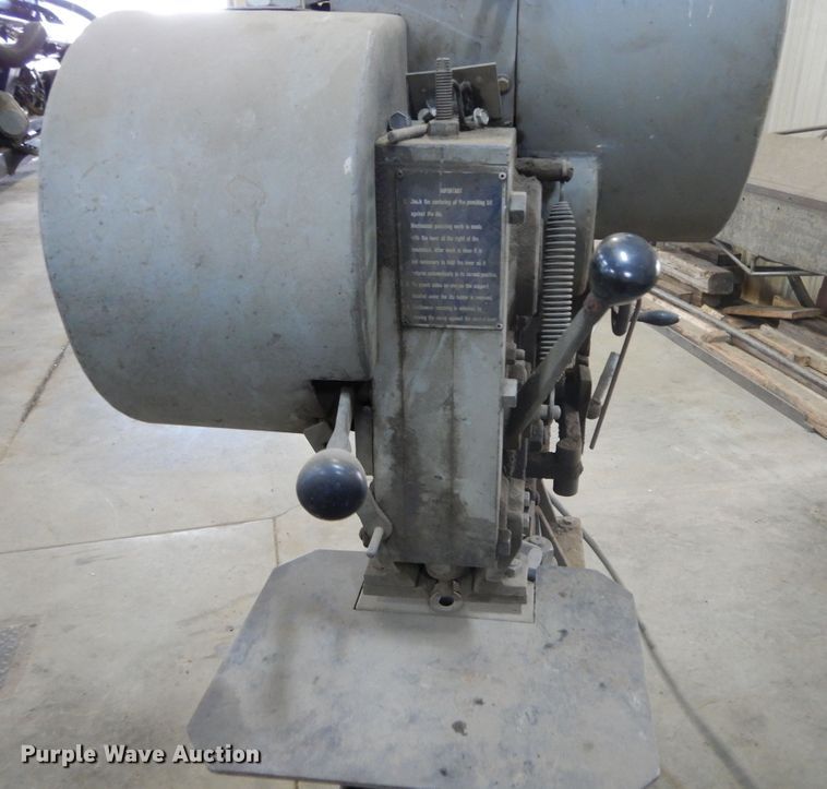 image for item DL6368 Gairu MR-10  iron worker