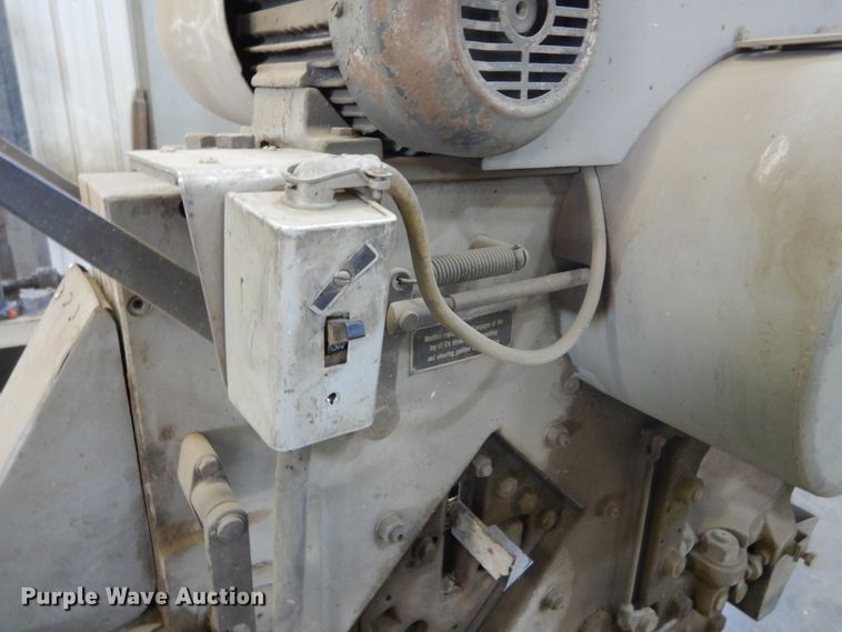 image for item DL6368 Gairu MR-10  iron worker