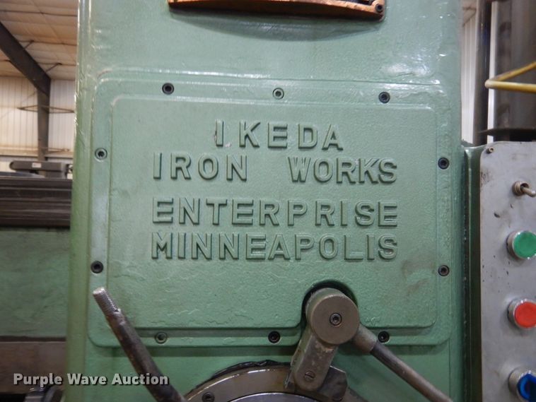 image for item DL6369 1974 Ikeda RM1300  radial drilling machine