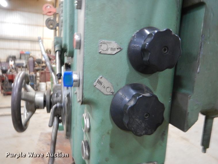 image for item DL6369 1974 Ikeda RM1300  radial drilling machine