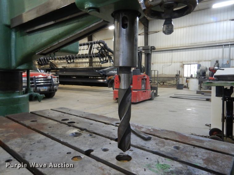 image for item DL6369 1974 Ikeda RM1300  radial drilling machine