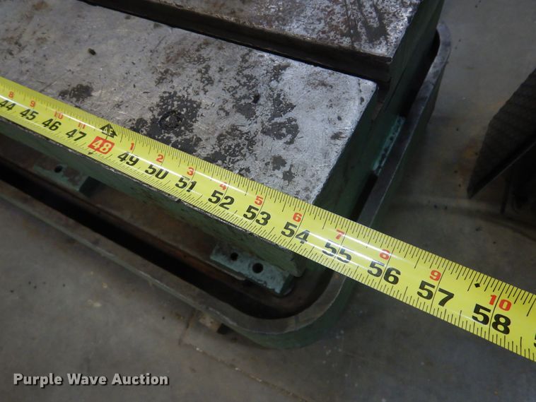 image for item DL6369 1974 Ikeda RM1300  radial drilling machine