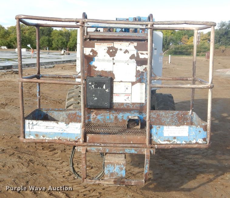 image for item DL6370 1993 Genie 7-45/22  boom lift