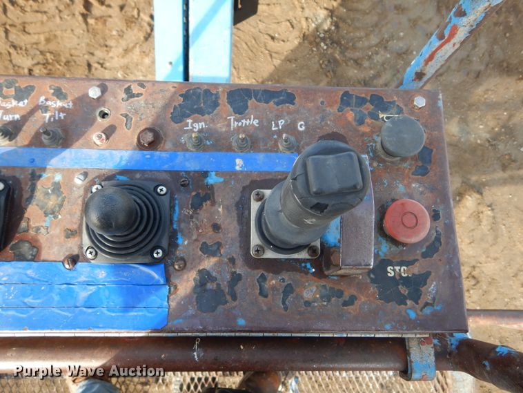 image for item DL6370 1993 Genie 7-45/22  boom lift